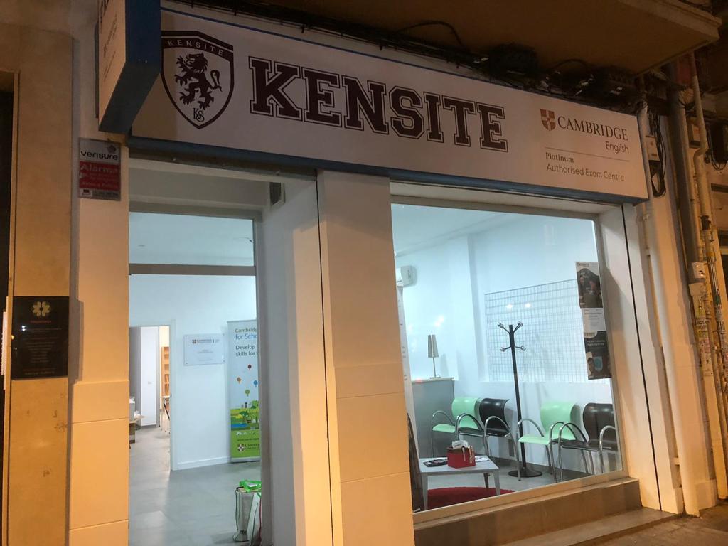 f703b1ac-6b5e-47d1-a324-e761cb390b22-1